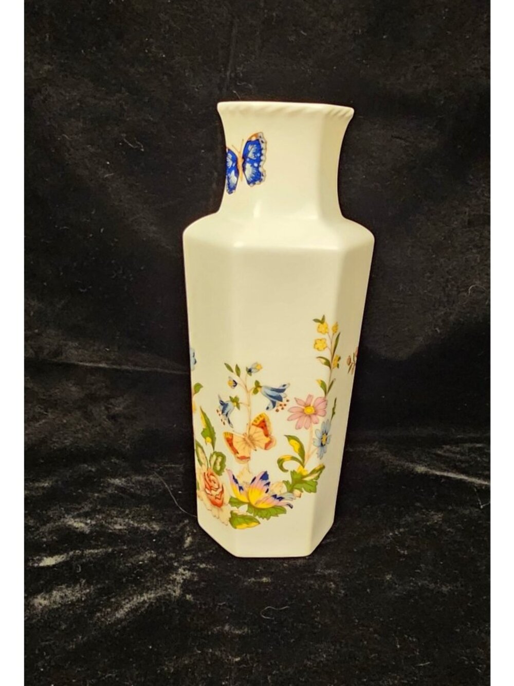 Aynsley Cottage Garden Bone China Vase Made In England Floral & Butterfly Design